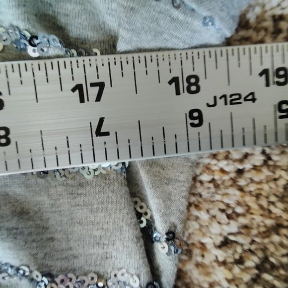 Apt 9 Long Sleeve Embellished Tee Shirt - Picture 4 of 5